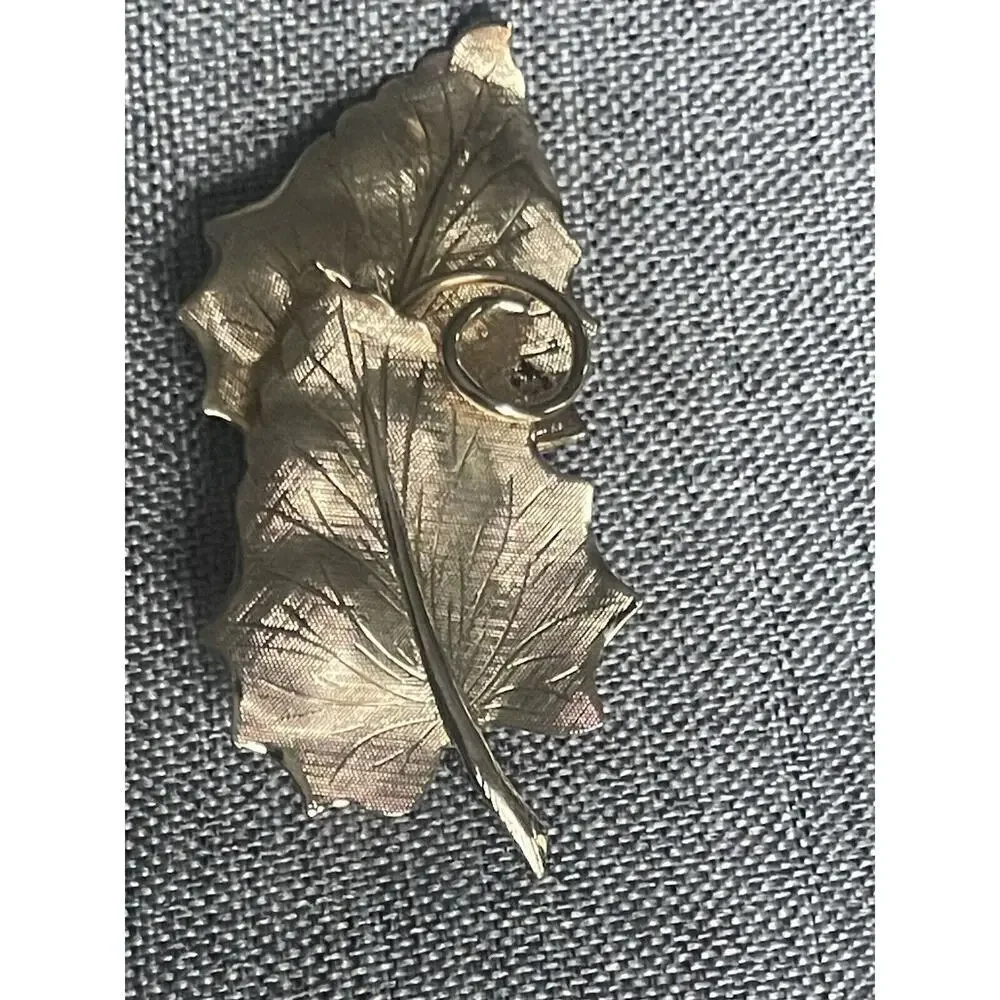 Vintage Leaf Goldtone Brooch Statement Retro Autumn Fall MCM